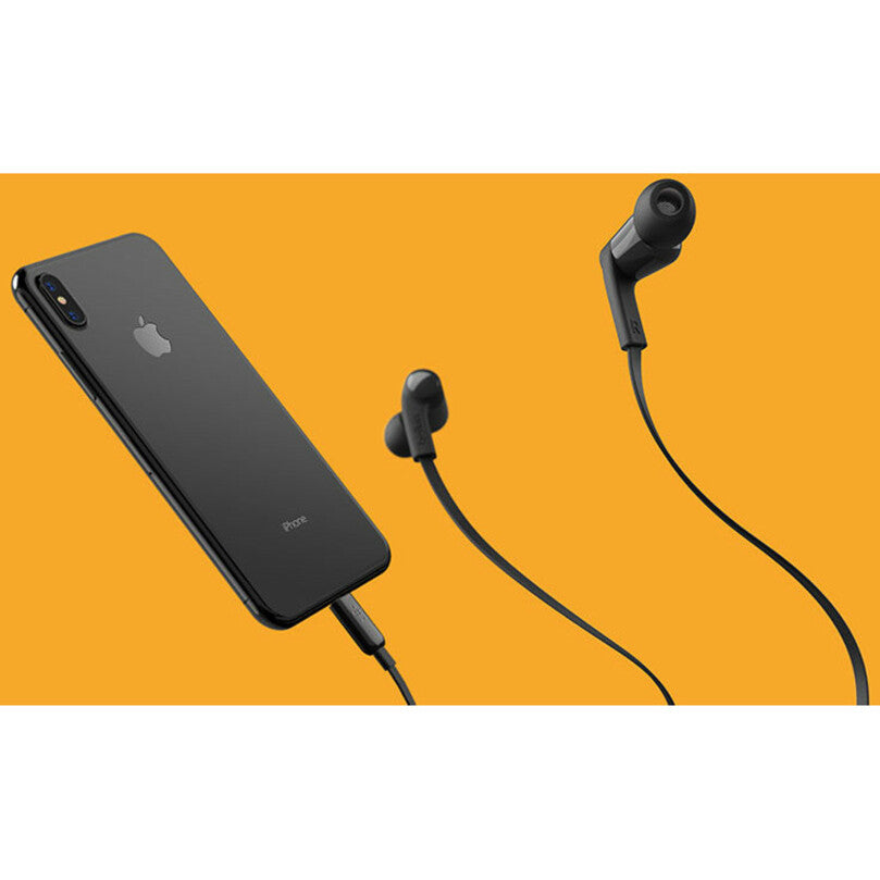 Belkin SOUNDFORM Wired Earbuds with Lightning Connector - G3H0001btBLK
