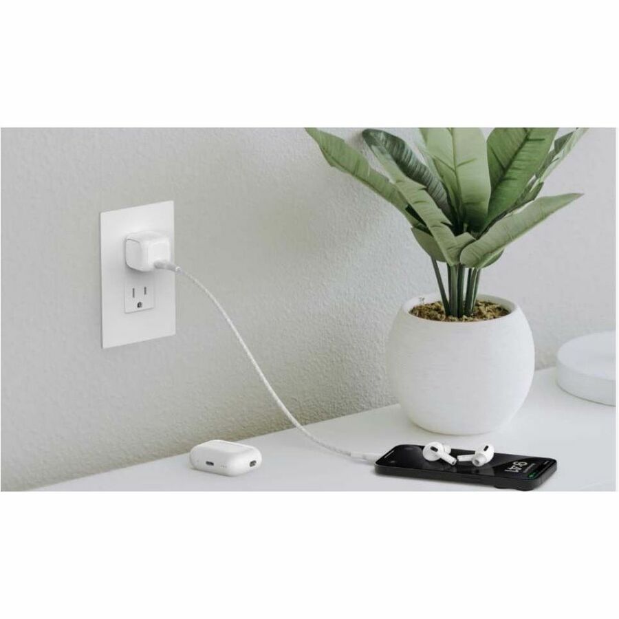 Belkin BoostCharge Cubic USB-C Wall Charger 20W - WCA009dqWH