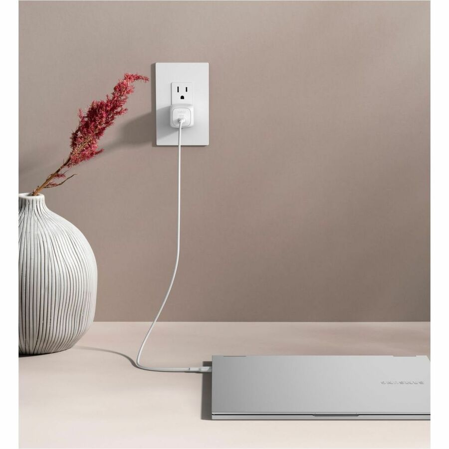 Belkin 45W Portable USB-C Wall Charger - 1xUSB-C (45W) - Fast Charge - Power Adapter - White - WCA013dqWH