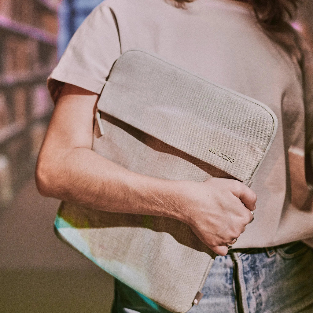 Incase Crosstown Sleeve for 16-inch Laptop