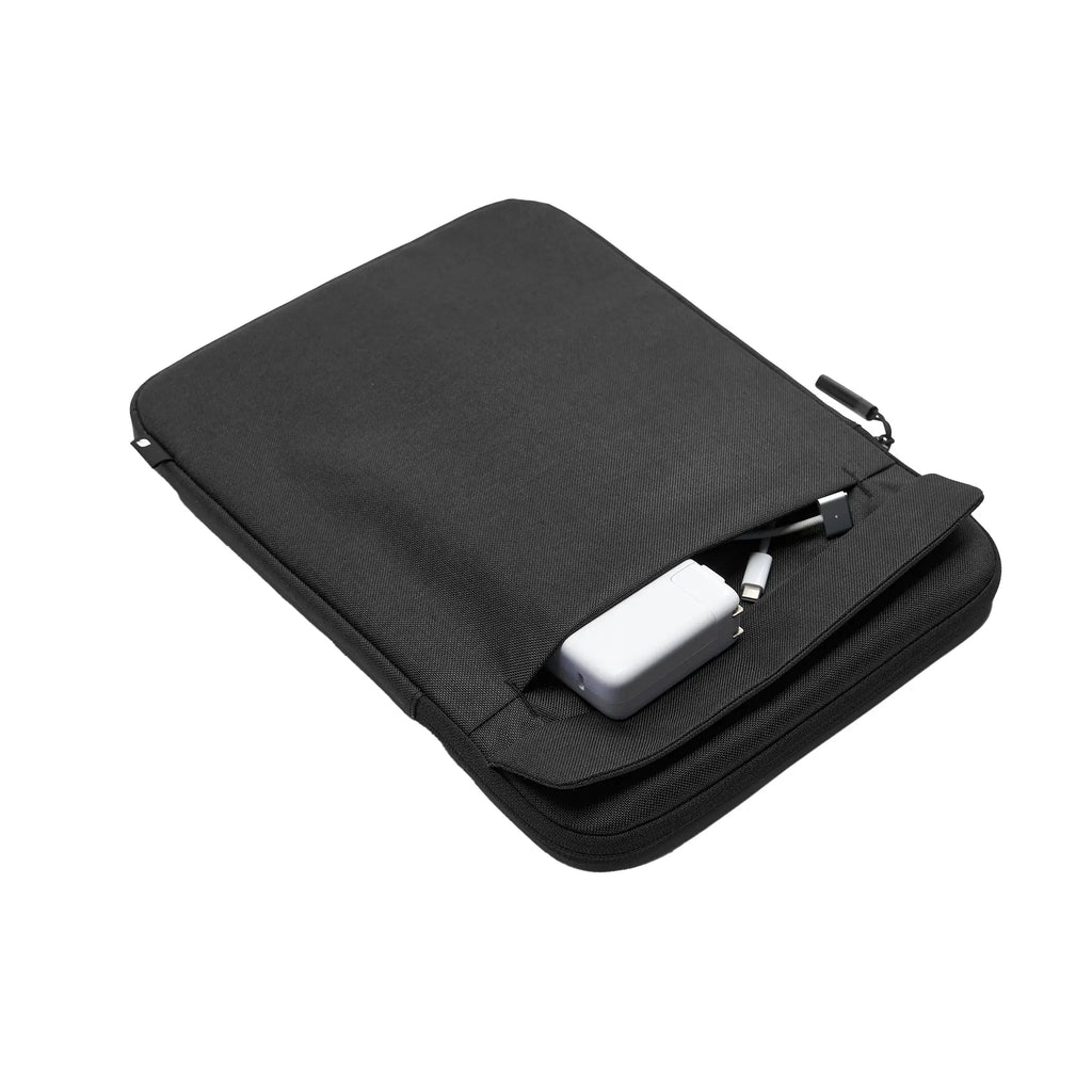 Incase Crosstown Sleeve for 14-inch Laptop