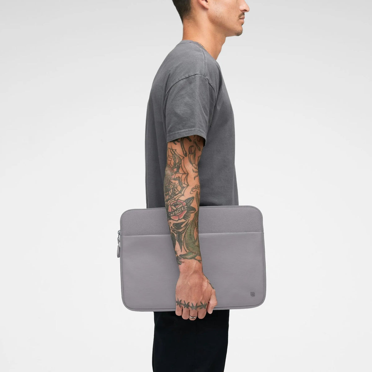Incase A.R.C. Sleeve for 14-inch Laptop