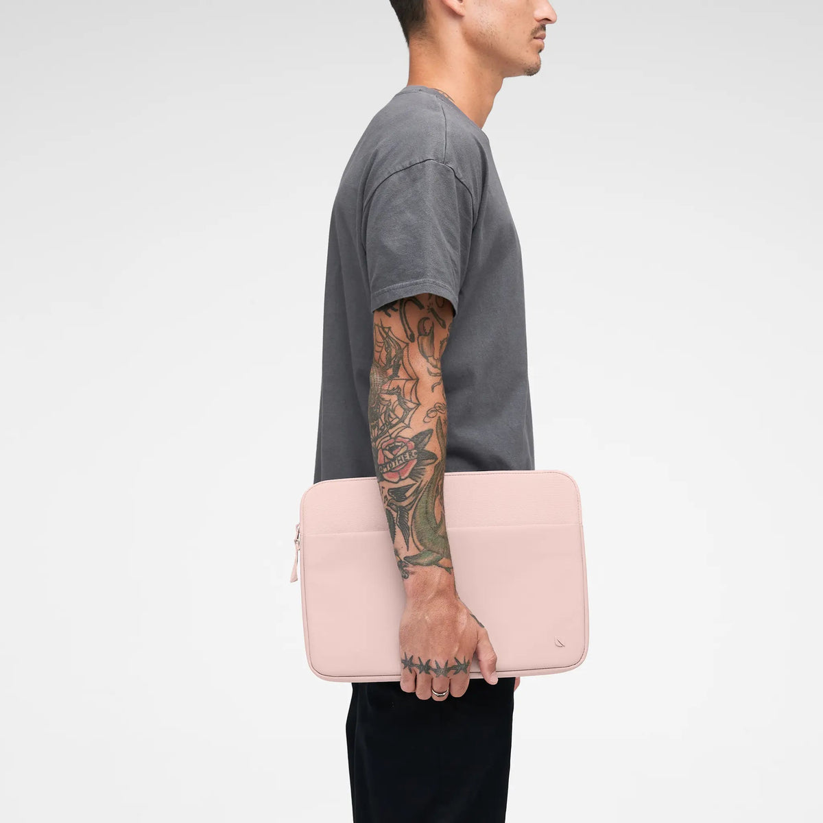 Incase A.R.C. Sleeve for 14-inch Laptop