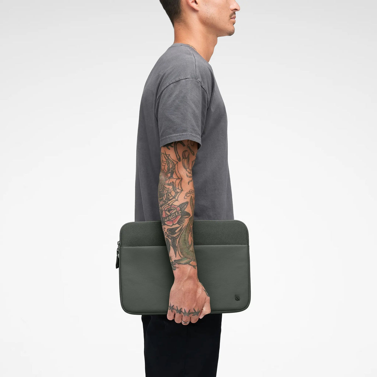 Incase A.R.C. Sleeve for 14-inch Laptop