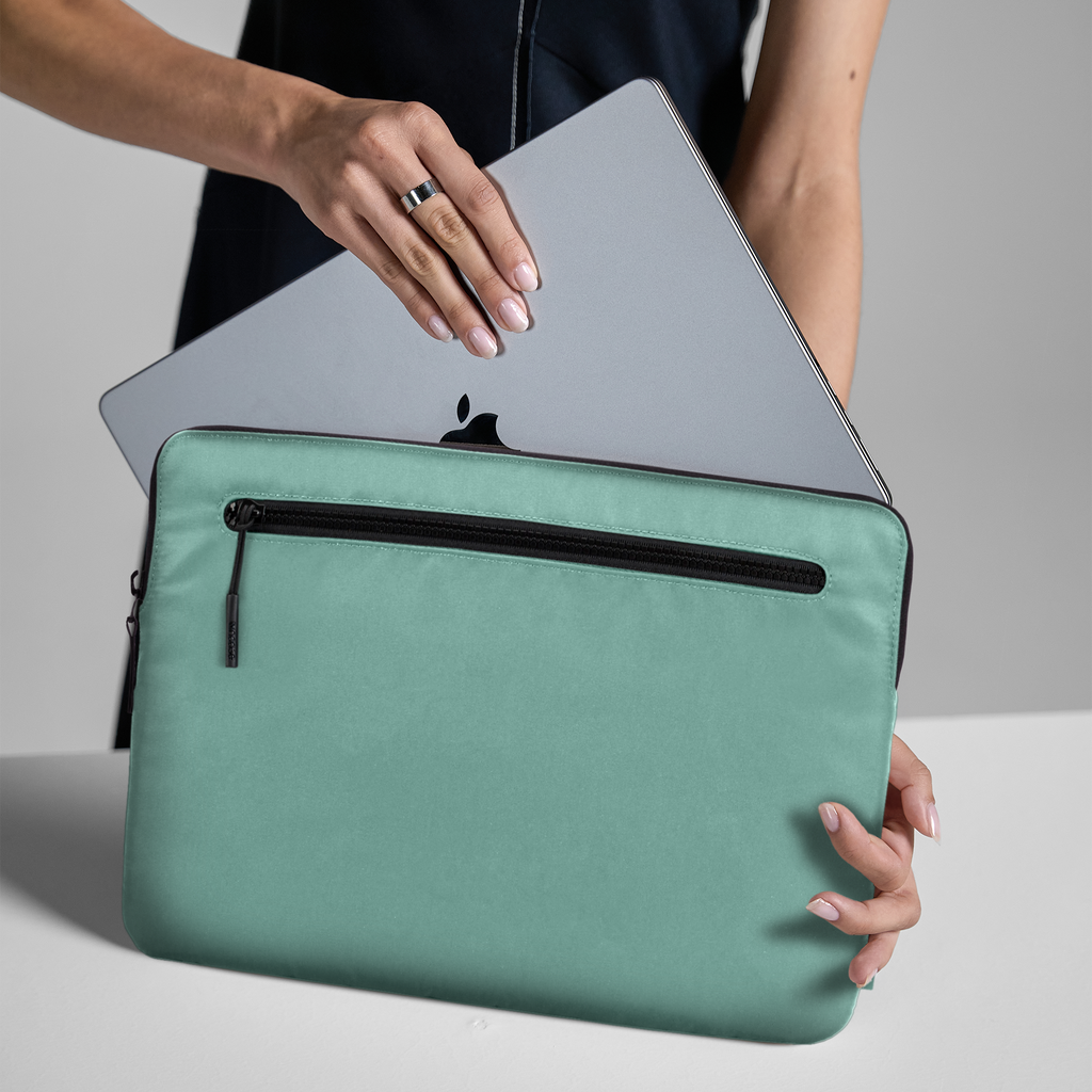 Incase Compact Sleeve for 13-inch Laptop