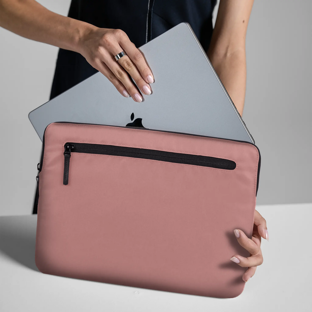 Incase Compact Sleeve 14-inch Laptop