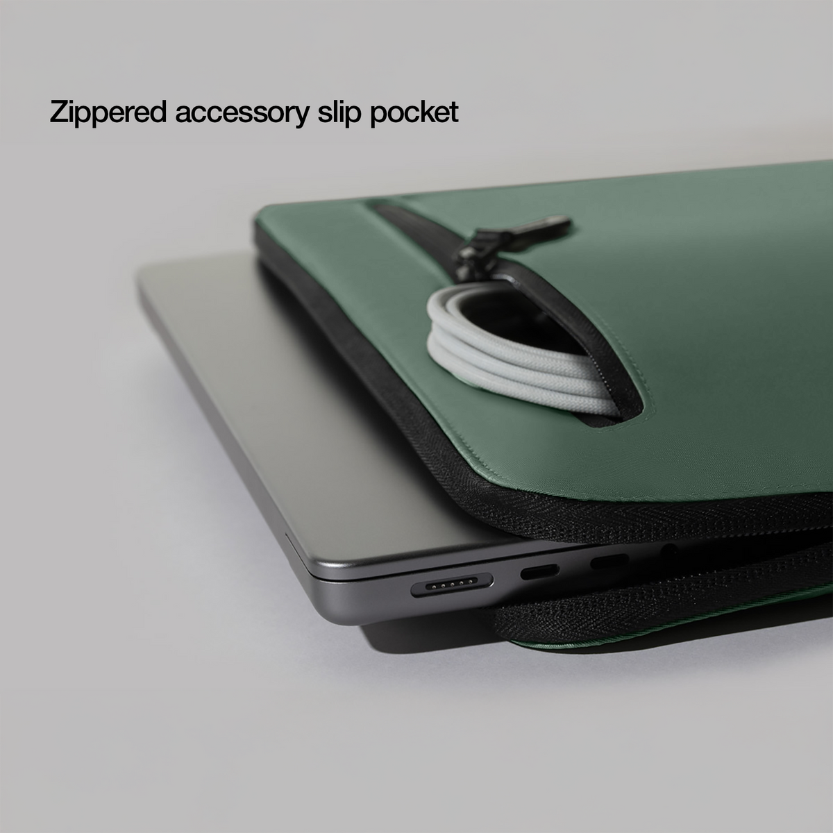 Incase Compact Sleeve 14-inch Laptop