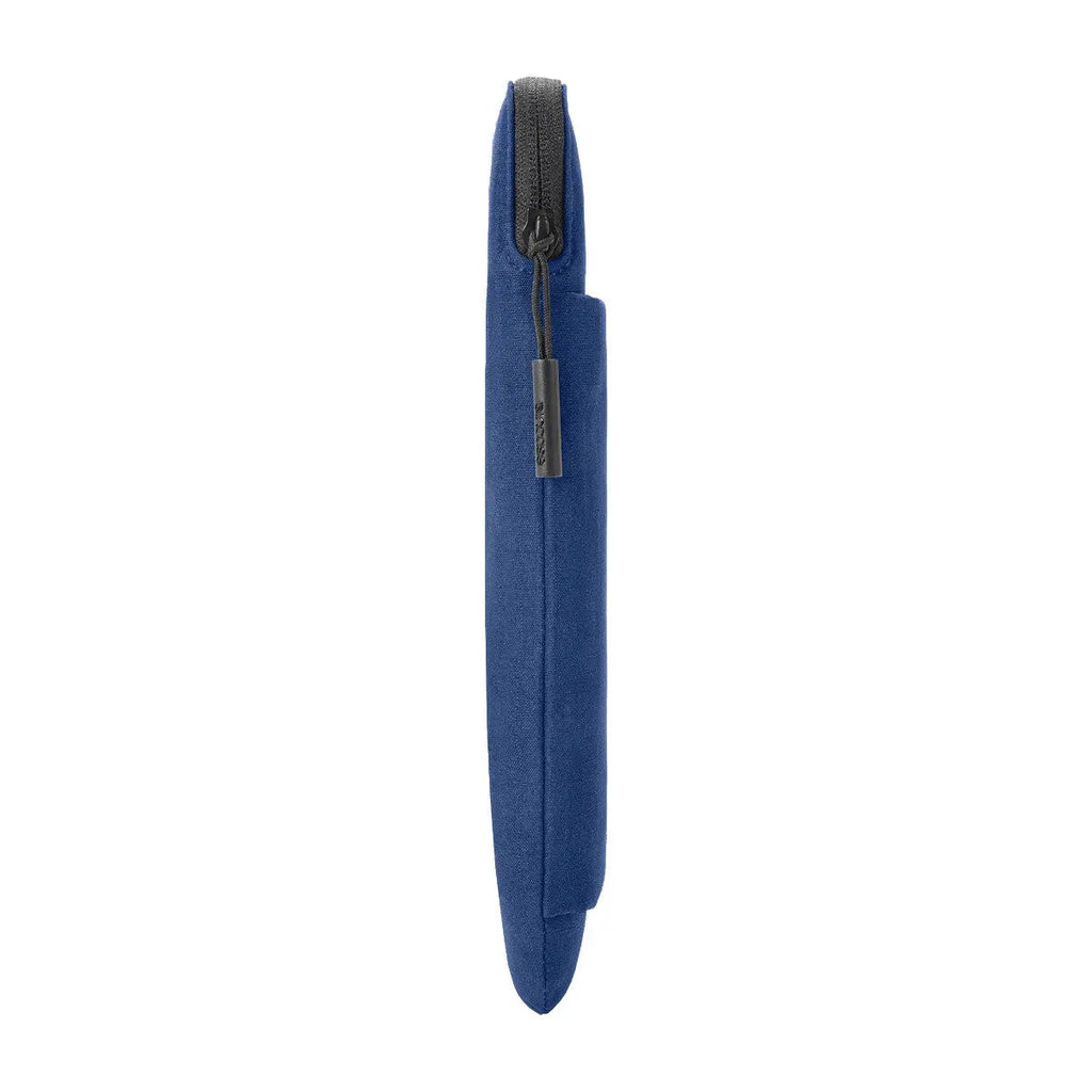 Incase Go Sleeve for 14-inch Laptop