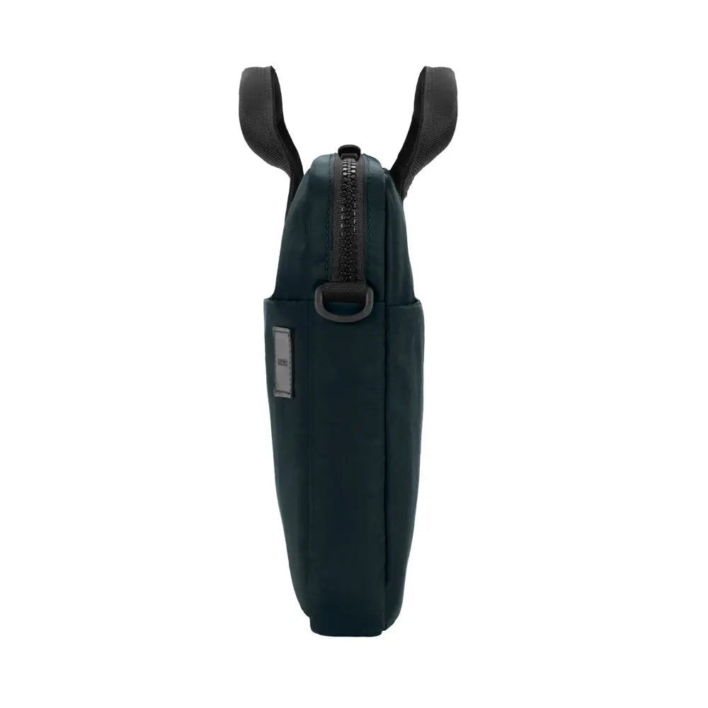 Compass Brief 13-inch with Flight Nylon 3L