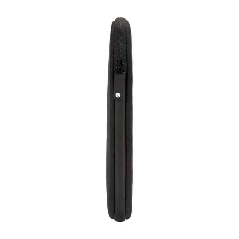 Incase Classic Universal Sleeve for 17-inch Laptop